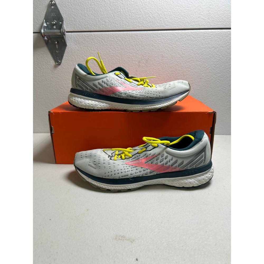 Brooks Ghost 13 Grey Pink Yellow Running Shoes Womens Size 11 #3009